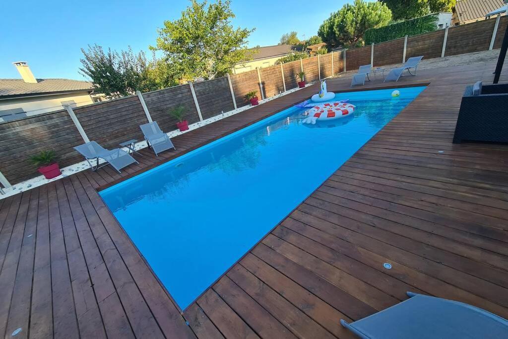 Agreable Maison Entre Bordeaux Et Le Bassin Saint-Jean-d'Illac Buitenkant foto